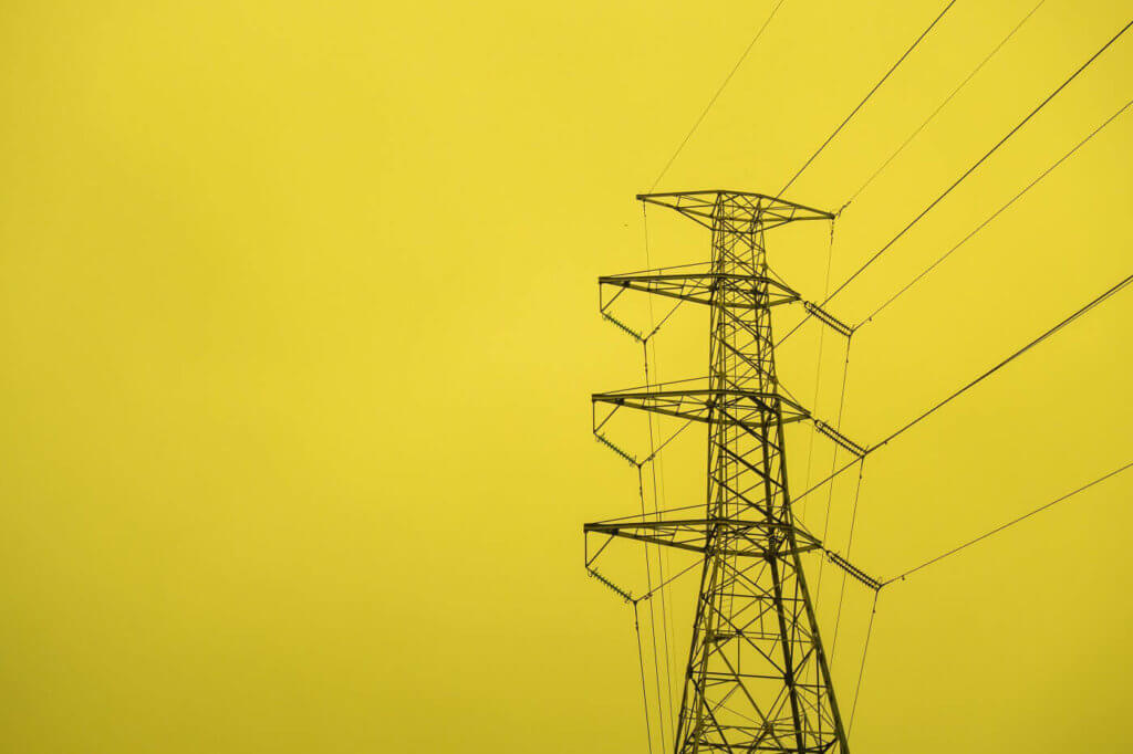 Stromnetze und ihre Funktion: Wie Gewerbestrom in die Betriebe geleitet wird